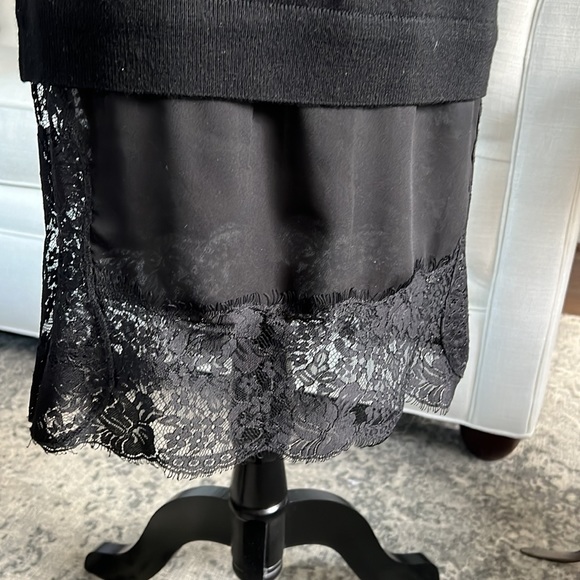 ELEGANT SWEATERDRESS 🖤 - Picture 4 of 9